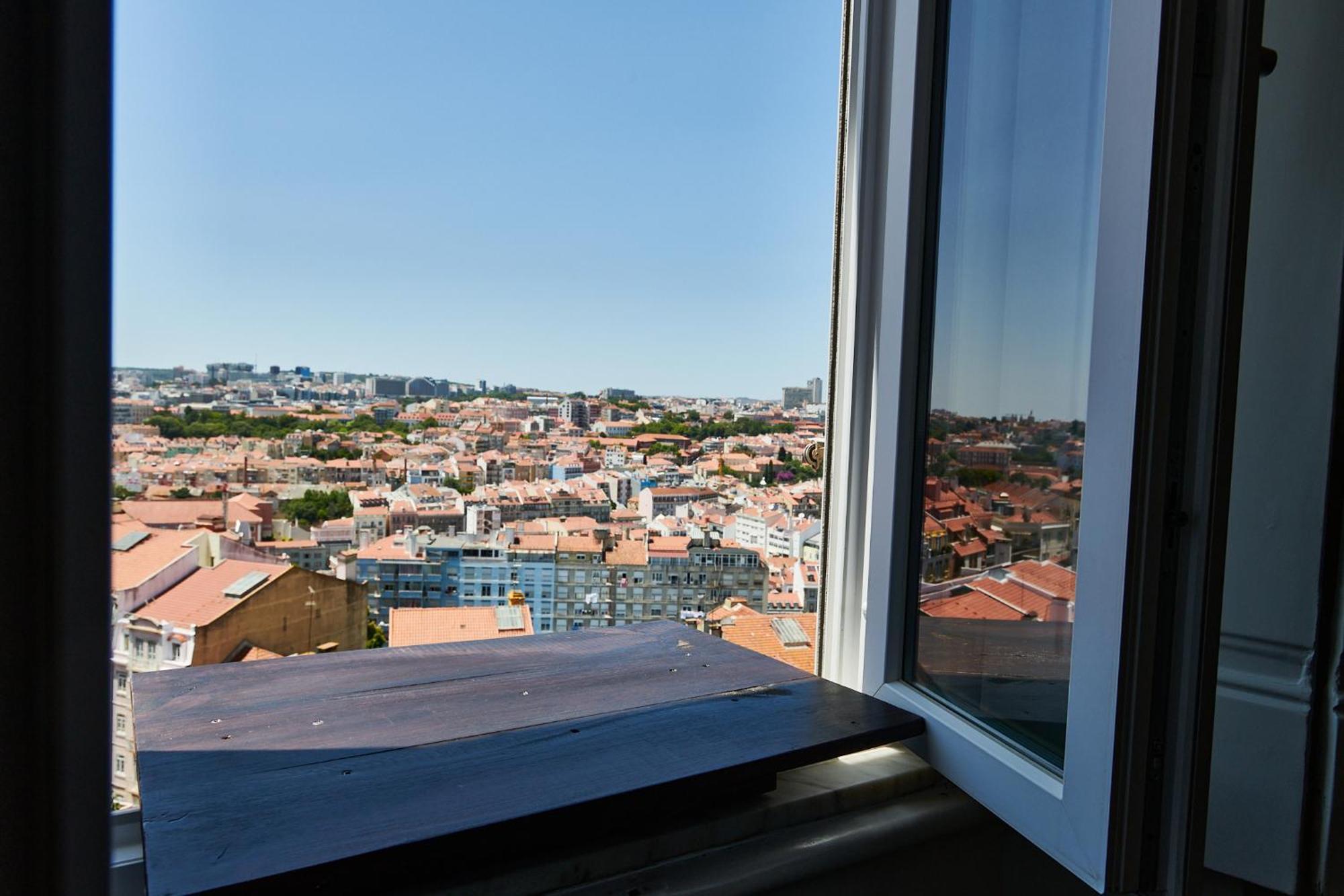 The Hilltop Nest Lisbon Bagian luar foto